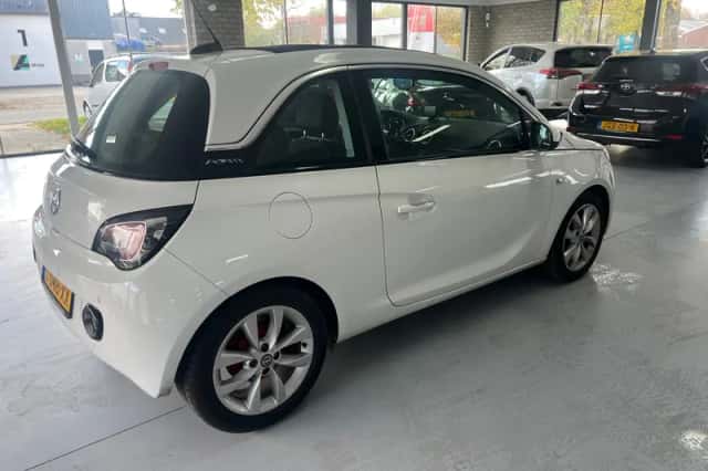 Opel Adam (2018) thumbnail 5
