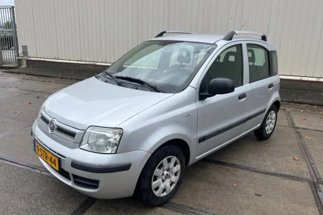 Fiat Panda (2012) thumbnail 1
