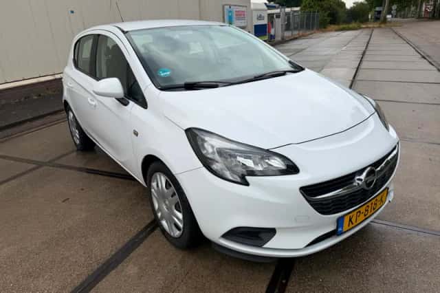 Opel Corsa (2016) thumbnail 3