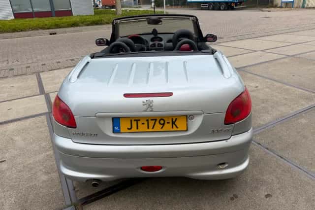 Peugeot 206 (2003) thumbnail 5