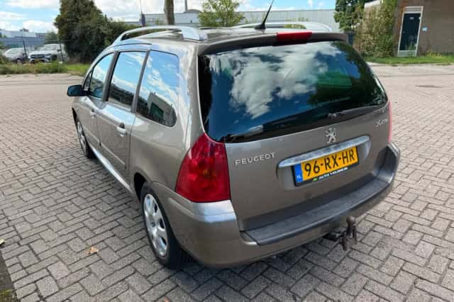 Peugeot 307 SW (2005) thumbnail 6