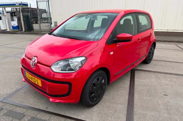 Volkswagen Up! (2016) thumbnail 1