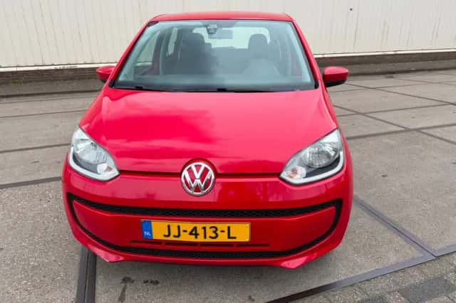 Volkswagen Up! (2016) thumbnail 2