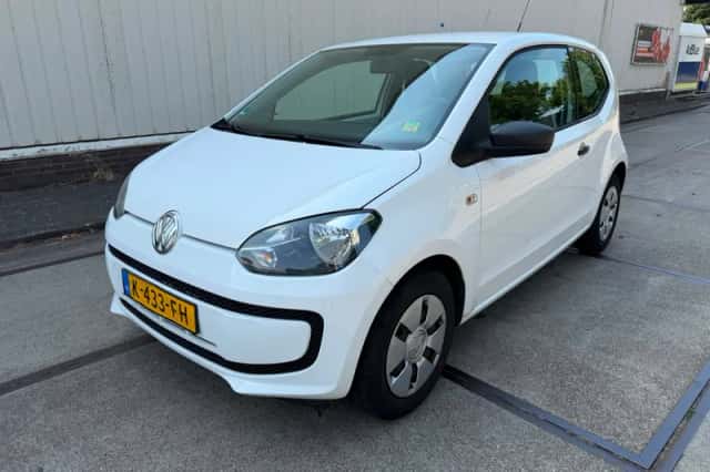 Volkswagen Up! (2014) thumbnail 1