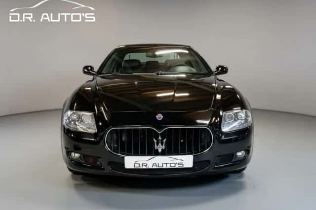 Maserati Quattroporte (2009) thumbnail 2