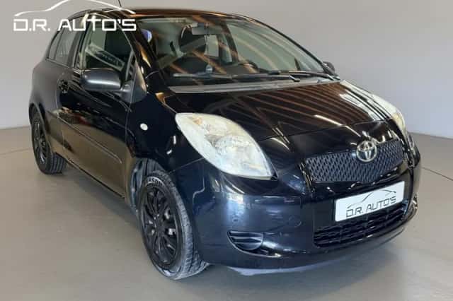 Toyota Yaris (2007) thumbnail 3
