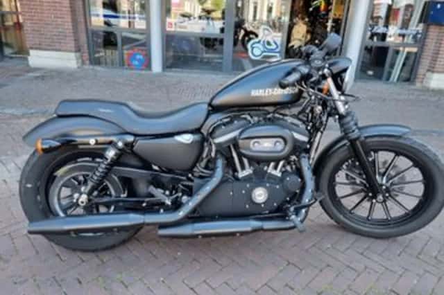 HARLEY DAVIDSON Sportster (2010) thumbnail 4