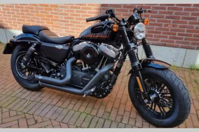 HARLEY-DAVIDSON SPORTSTER (2018) thumbnail 6