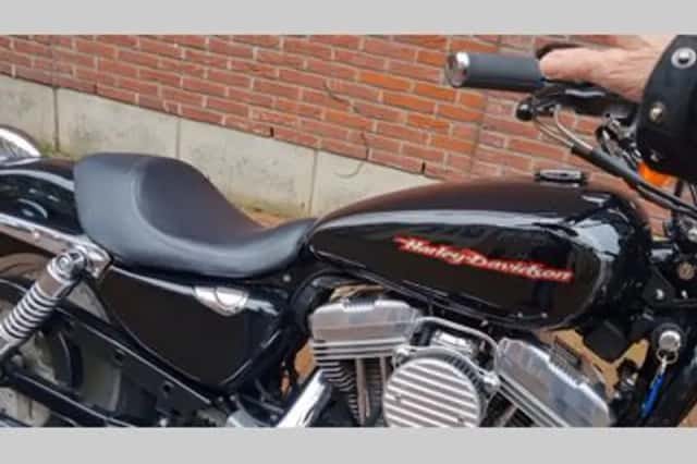 HARLEY-DAVIDSON SPORTSTER (2006) thumbnail 5
