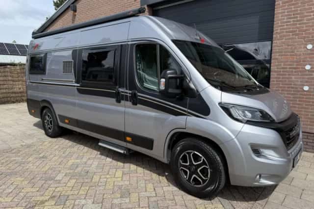 Malibu Van (2022) thumbnail 3