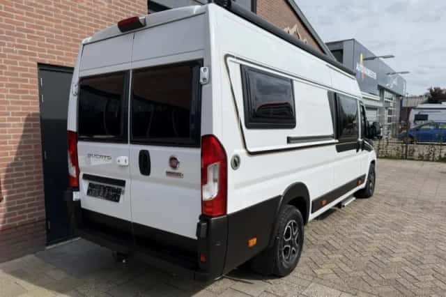 Malibu Van (2023) thumbnail 5