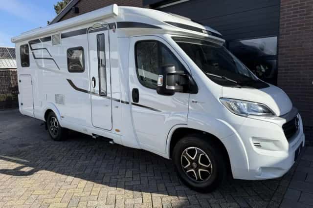 Hymer Exsis (2020) thumbnail 3