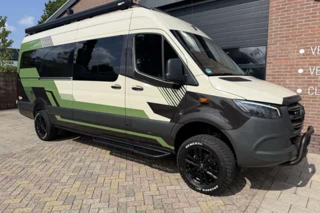 Innova Roadtrip (2019) thumbnail 3