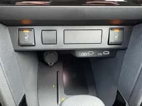 Toyota Yaris Cross (2025) thumbnail 19