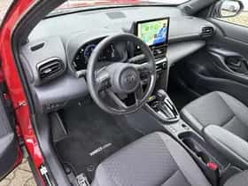 Toyota Yaris Cross (2025) thumbnail 25