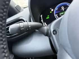 Toyota Yaris Cross (2025) thumbnail 10