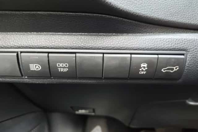 Toyota Corolla (2024) thumbnail 24