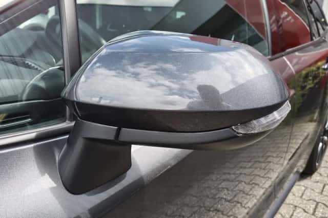 Toyota Corolla (2024) thumbnail 37