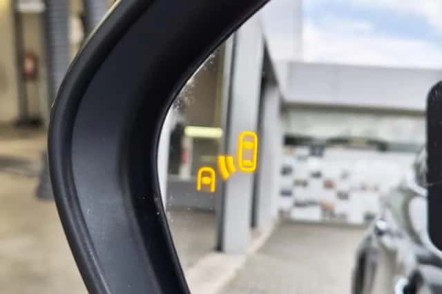 Toyota Corolla (2024) thumbnail 38