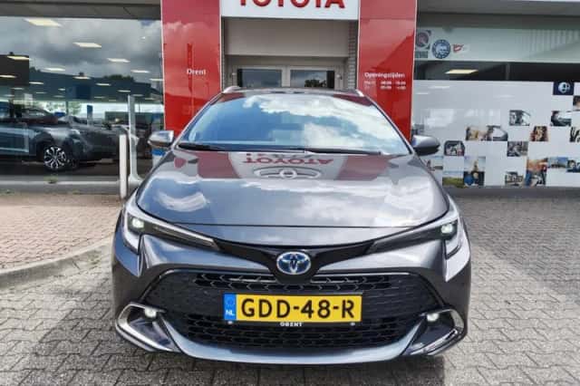Toyota Corolla (2024) thumbnail 6