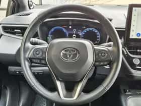 Toyota Corolla (2024) thumbnail 9