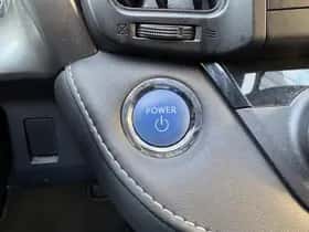 Toyota RAV4 (2016) thumbnail 15