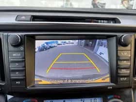 Toyota RAV4 (2016) thumbnail 17