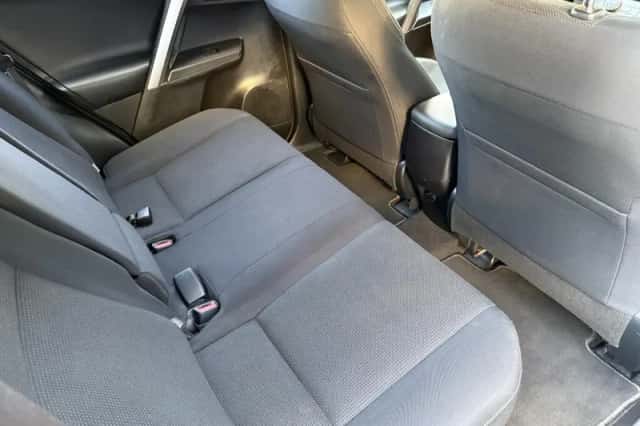 Toyota RAV4 (2016) thumbnail 29