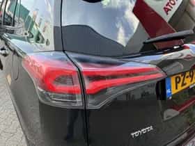 Toyota RAV4 (2016) thumbnail 34