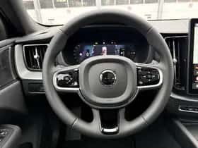 Volvo XC60 (2025) thumbnail 11