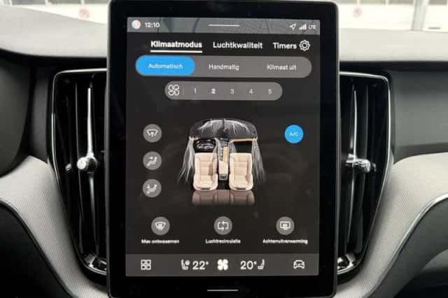 Volvo XC60 (2025) thumbnail 22