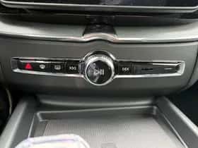 Volvo XC60 (2025) thumbnail 27
