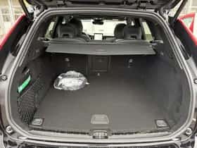 Volvo XC60 (2025) thumbnail 40
