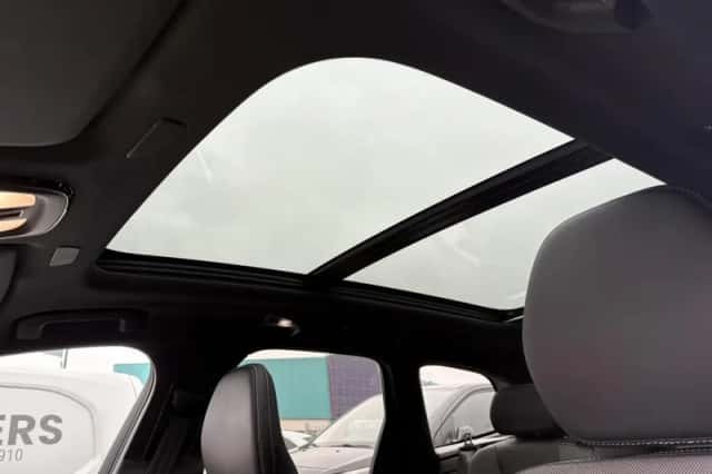 Volvo XC60 (2025) thumbnail 8