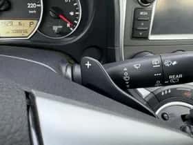Toyota Verso-S (2011) thumbnail 15