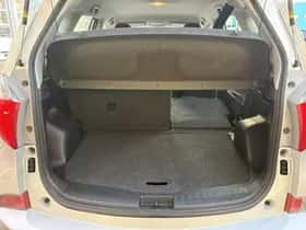 Toyota Verso-S (2011) thumbnail 30