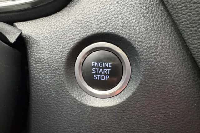 Toyota Corolla (2022) thumbnail 16