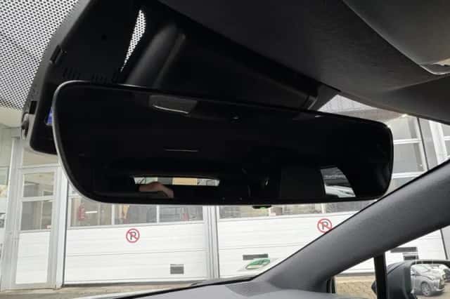 Toyota Corolla (2022) thumbnail 17