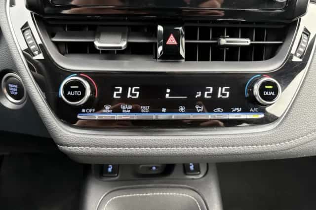 Toyota Corolla (2022) thumbnail 23