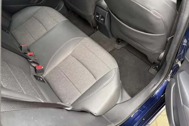 Toyota Corolla (2022) thumbnail 32