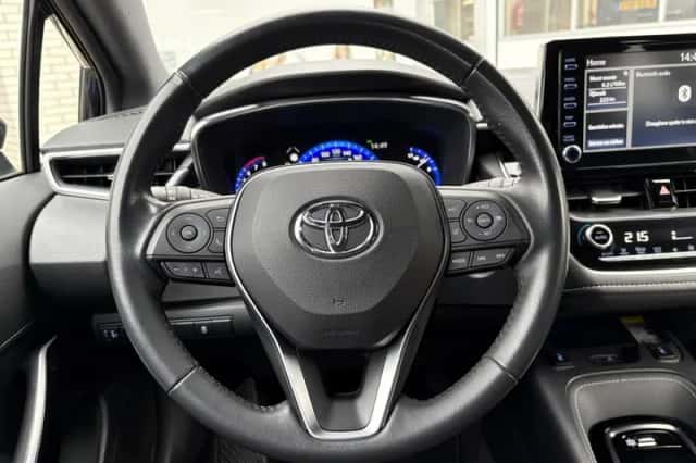 Toyota Corolla (2022) thumbnail 10