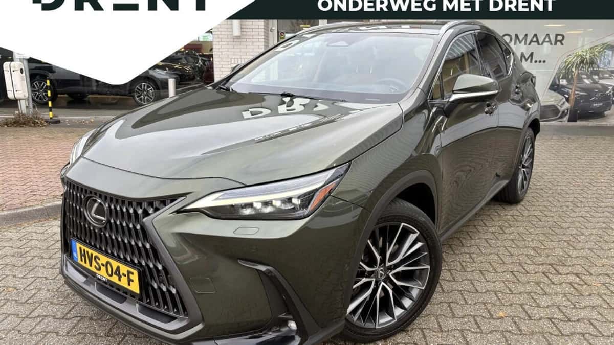 Lexus NX (2022) — foto 1