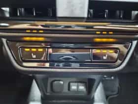 Lexus NX (2022) thumbnail 36