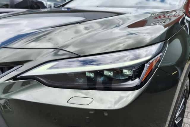 Lexus NX (2022) thumbnail 41