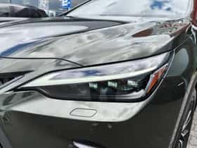 Lexus NX (2022) thumbnail 41