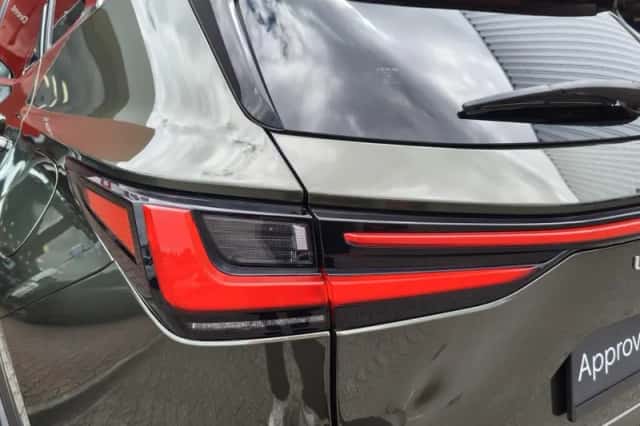 Lexus NX (2022) thumbnail 42
