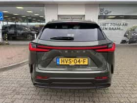 Lexus NX (2022) thumbnail 7