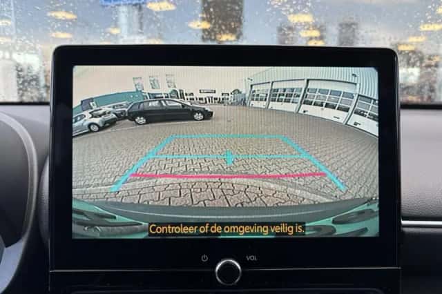 Toyota Yaris Cross (2025) thumbnail 19