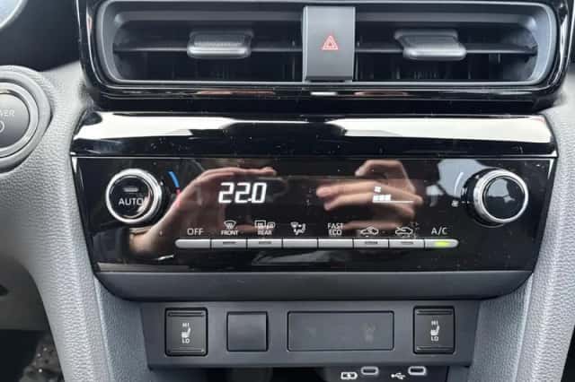 Toyota Yaris Cross (2025) thumbnail 21
