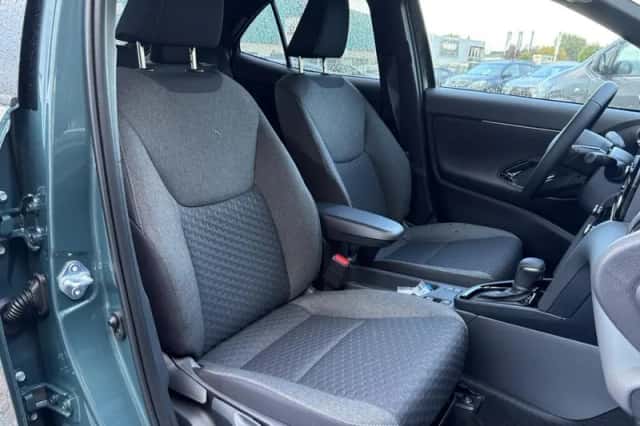 Toyota Yaris Cross (2025) thumbnail 30
